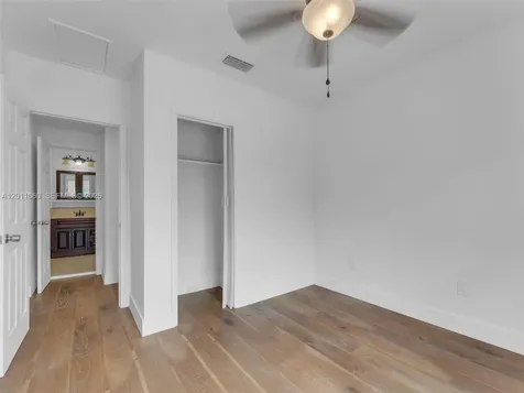 520 NW 32nd Place Miami FL 33125