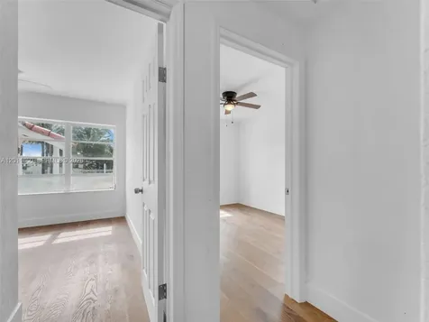 520 NW 32nd Place Miami FL 33125