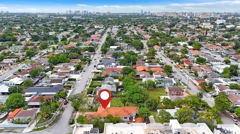 520 NW 32nd Place Miami FL 33125