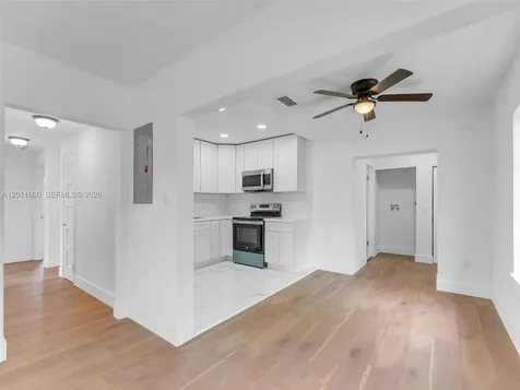 520 NW 32nd Place Miami FL 33125