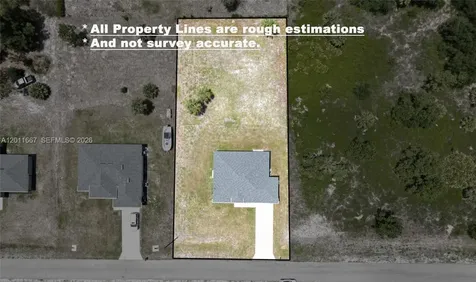 1909 Moore Avenue Lehigh Acres FL 33972