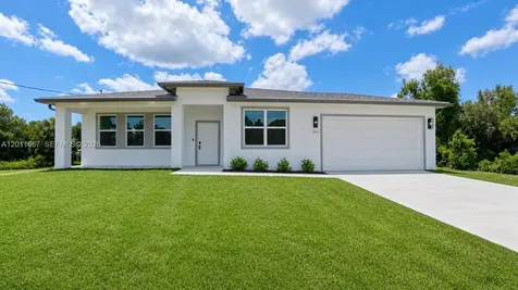 1909 Moore Avenue Lehigh Acres FL 33972