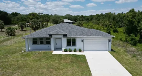 1909 Moore Avenue Lehigh Acres FL 33972