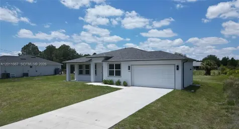 1909 Moore Avenue Lehigh Acres FL 33972