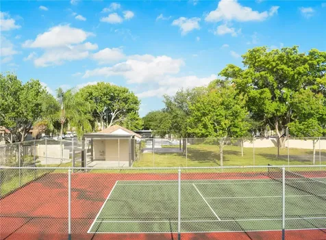 3534 NW 98th Terrace Sunrise FL 33351