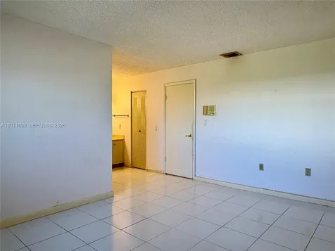 6700 SW 104th Court Miami FL 33173