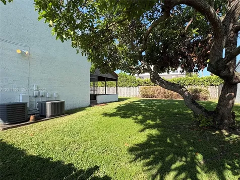 6700 SW 104th Court Miami FL 33173