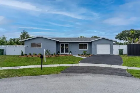 510 NW 97th Terrace Pembroke Pines FL 33024