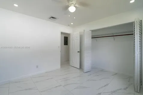 510 NW 97th Terrace Pembroke Pines FL 33024