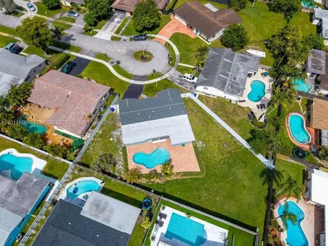 510 NW 97th Terrace Pembroke Pines FL 33024
