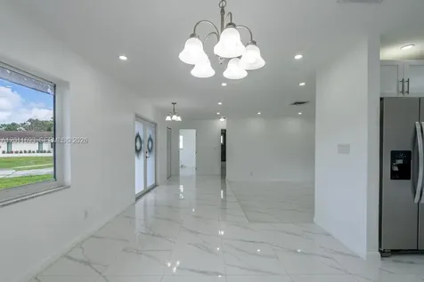 510 NW 97th Terrace Pembroke Pines FL 33024