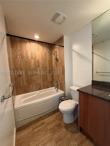 300 S Biscayne Boulevard Miami FL 33131