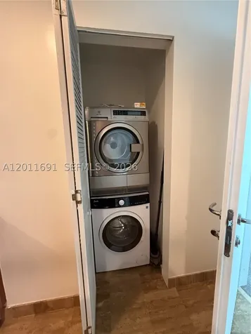 300 S Biscayne Boulevard Miami FL 33131