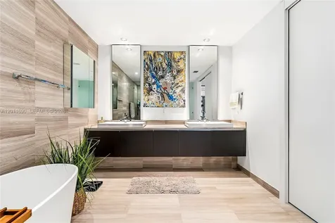 3300 NE 188th Street Aventura FL 33180
