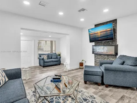 100 NW 8th Avenue Hallandale Beach FL 33009