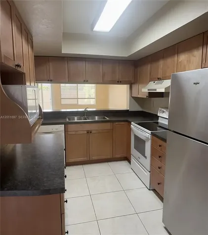 7885 NW 7th Court Plantation FL 33324