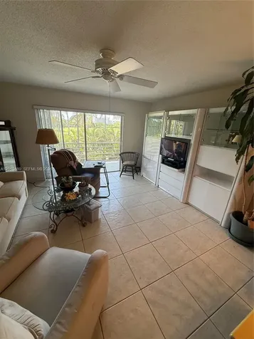 700 NE 14th Avenue Hallandale Beach FL 33009