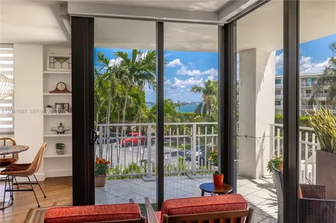 4000 Towerside Terrace Miami FL 33138