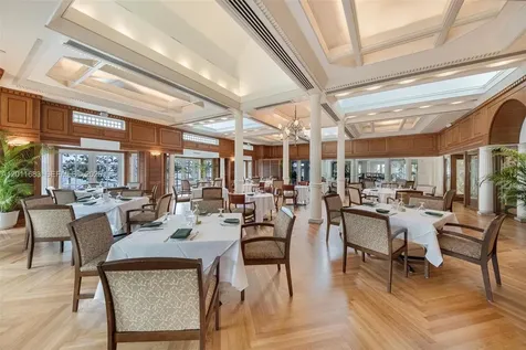 4000 Towerside Terrace Miami FL 33138