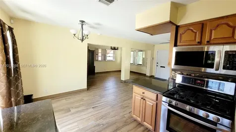 1124 NE 7th Street Hallandale Beach FL 33009
