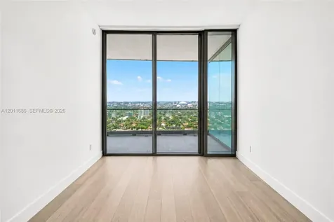 175 25 Road Miami FL 33129