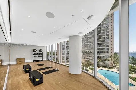175 25 Road Miami FL 33129