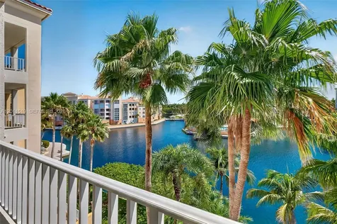 705 Crandon Boulevard Key Biscayne FL 33149