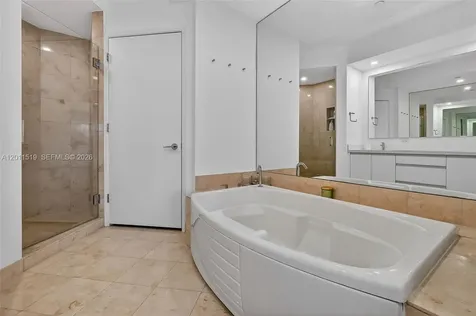 705 Crandon Boulevard Key Biscayne FL 33149