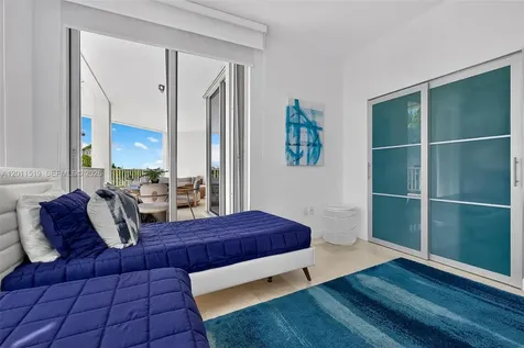 705 Crandon Boulevard Key Biscayne FL 33149