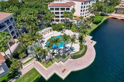 705 Crandon Boulevard Key Biscayne FL 33149