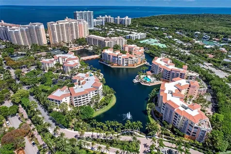 705 Crandon Boulevard Key Biscayne FL 33149
