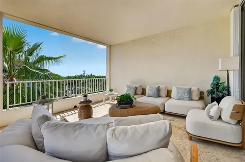 705 Crandon Boulevard Key Biscayne FL 33149