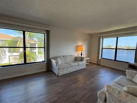 123 SW 47th Terrace Cape Coral FL 33914