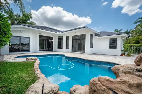 812 Regal Cove Road Weston FL 33327
