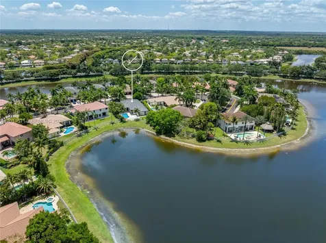 812 Regal Cove Road Weston FL 33327