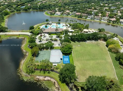 812 Regal Cove Road Weston FL 33327