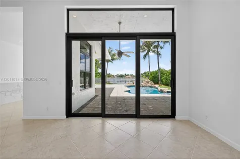 812 Regal Cove Road Weston FL 33327