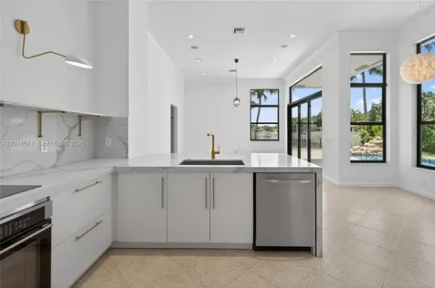 812 Regal Cove Road Weston FL 33327