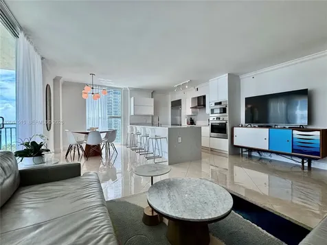 17555 Atlantic Boulevard Sunny Isles Beach FL 33160