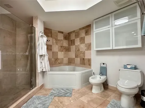 17555 Atlantic Boulevard Sunny Isles Beach FL 33160