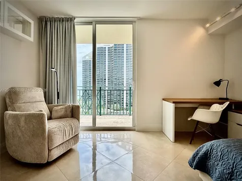 17555 Atlantic Boulevard Sunny Isles Beach FL 33160