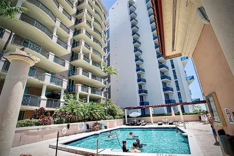 17555 Atlantic Boulevard Sunny Isles Beach FL 33160