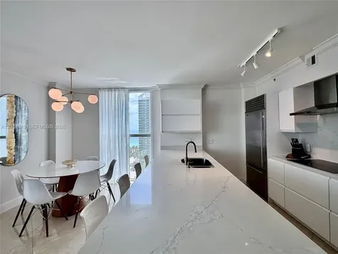 17555 Atlantic Boulevard Sunny Isles Beach FL 33160