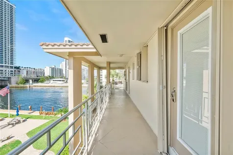 2600 Diana Drive Hallandale Beach FL 33009