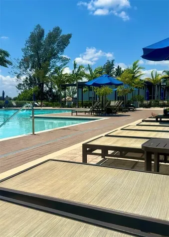 21443 NE 2nd Path Miami FL 33179