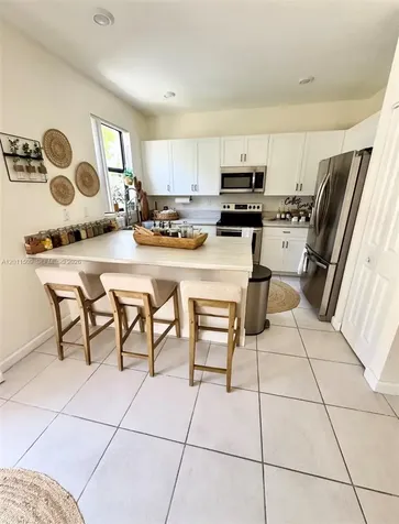 21443 NE 2nd Path Miami FL 33179