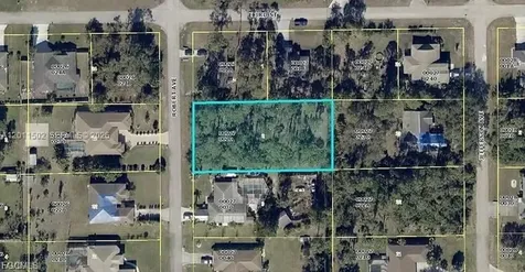 220 Robert Lehigh Acres FL 33936