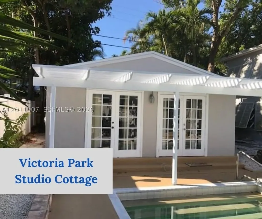 1630 NE 4th Place Fort Lauderdale FL 33301