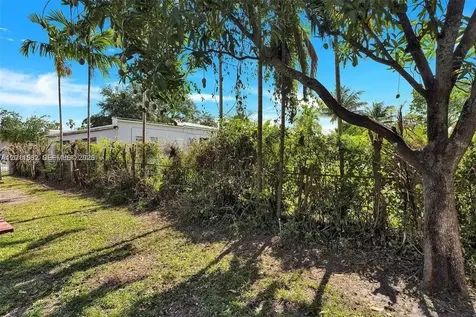 437 Swan Avenue Miami Springs FL 33166