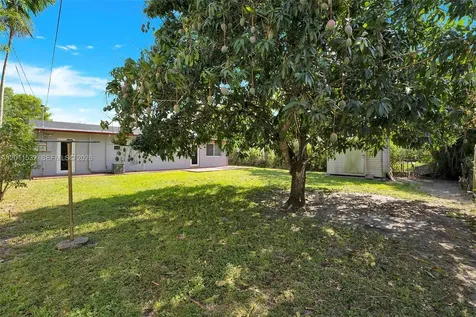 437 Swan Avenue Miami Springs FL 33166